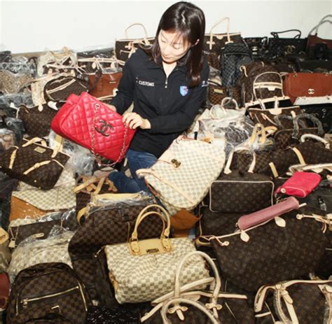 seoul fake bags|south korean counterfeit products.